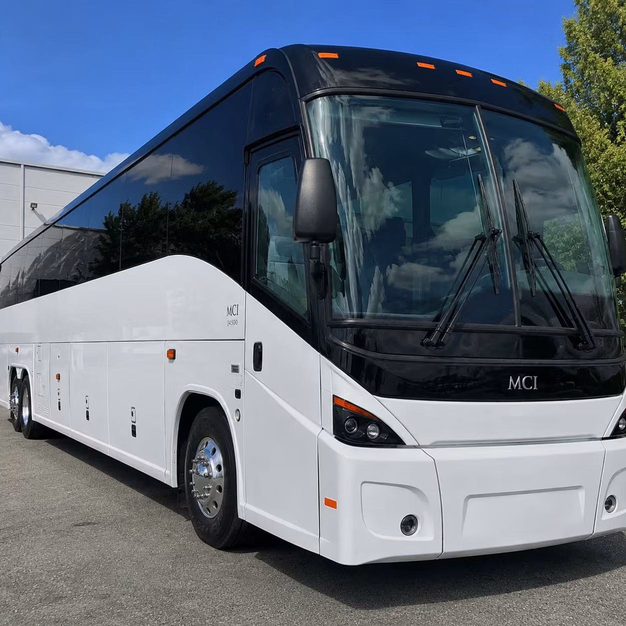 shuttle your festival season workforce to and from the empire polo club
